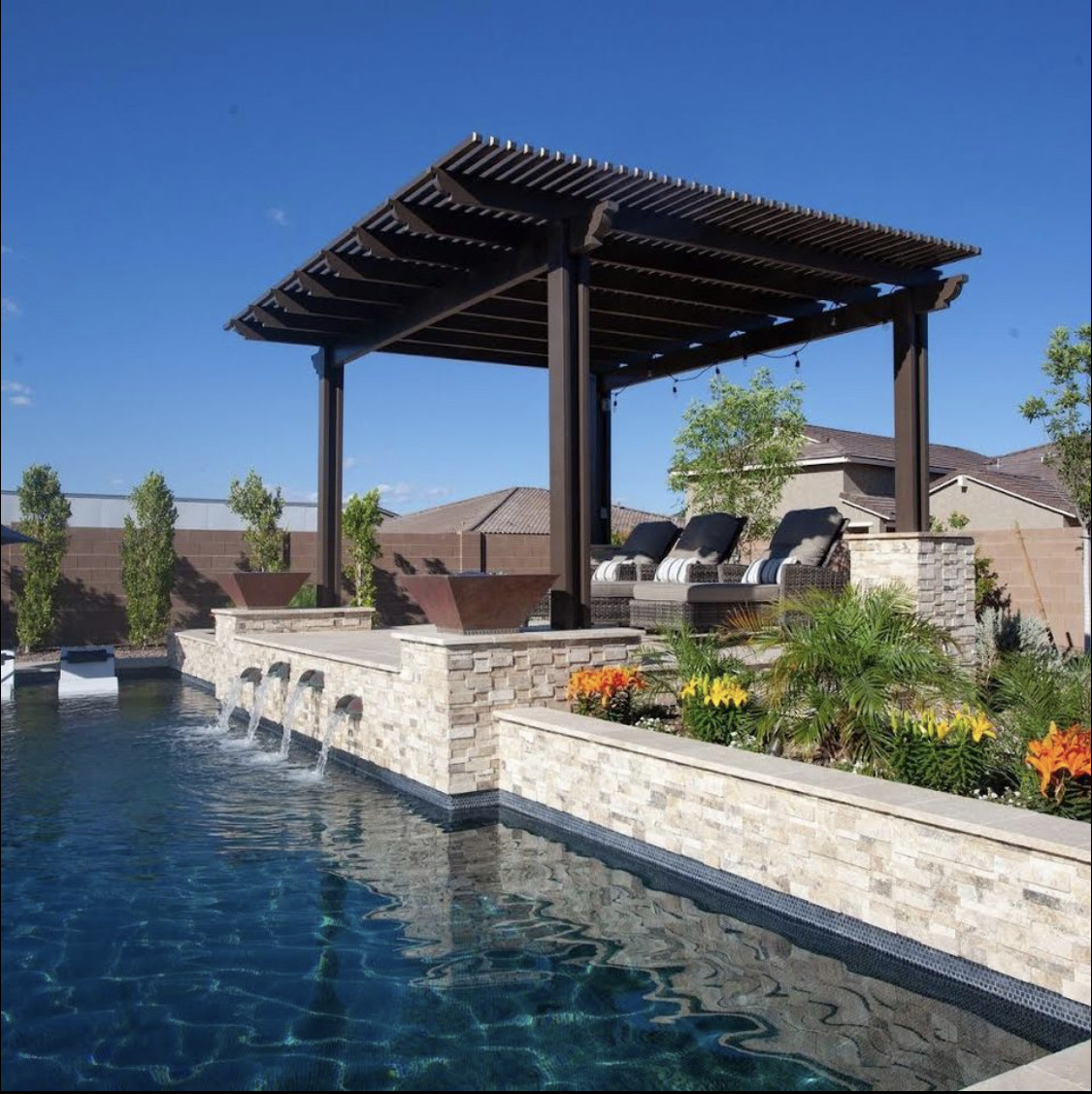 Fall Planter Ideas to Pair with Artificial Turf for a Gorgeous Desert Yard
