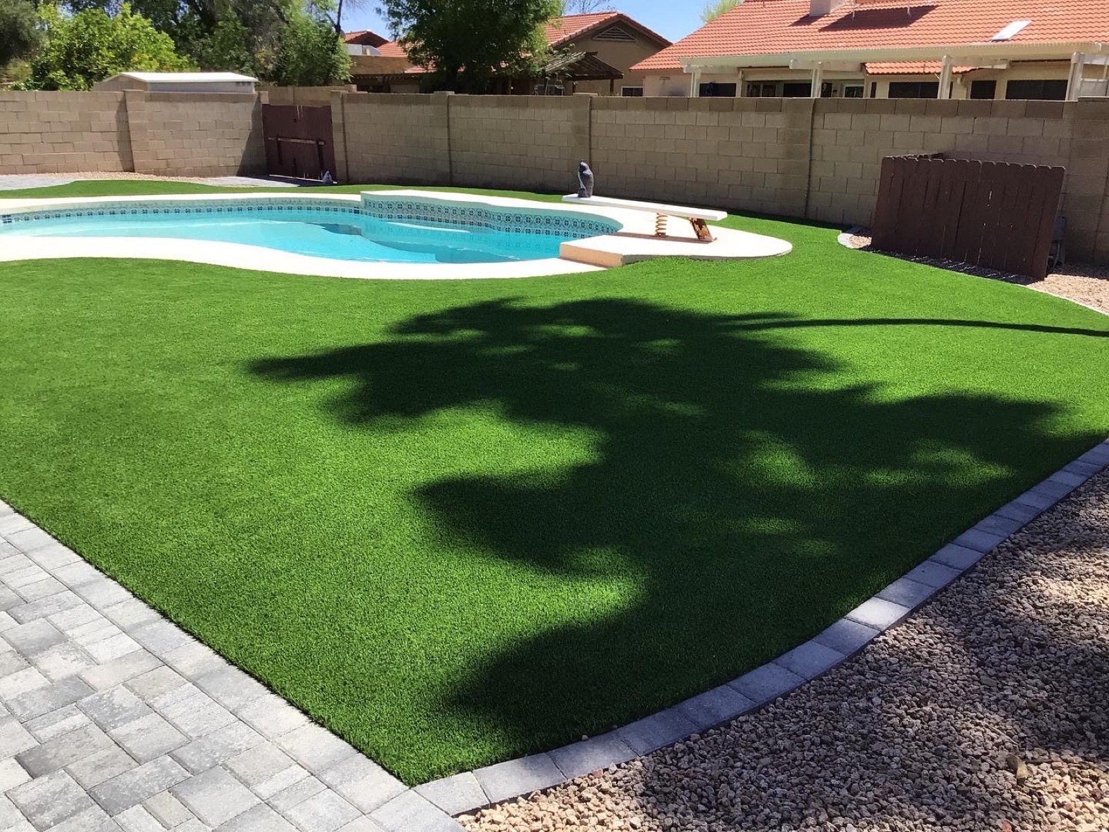 Artificial Turf vs. Natural Grass in Arizona: The Real Cost Comparison
